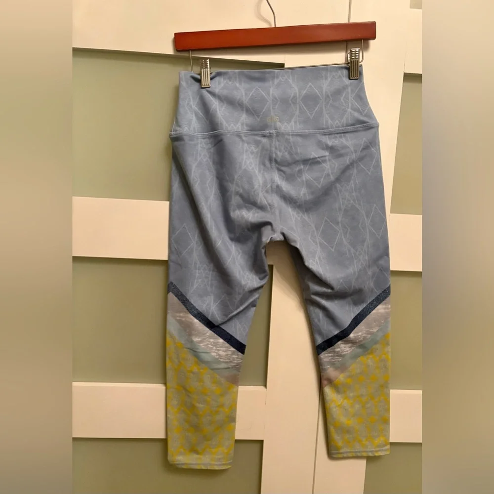 ALO Yoga Airbrush Leggings Size M